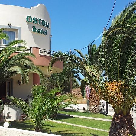 Ostria Hotel Palekastro Exterior foto